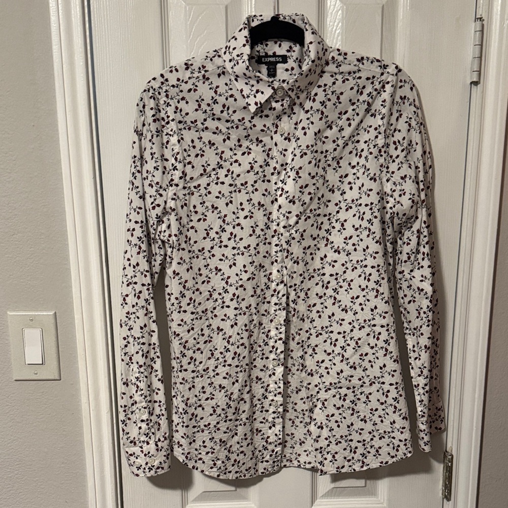 Express Men's White Button-Down Shirt with Red and Black Floral Print